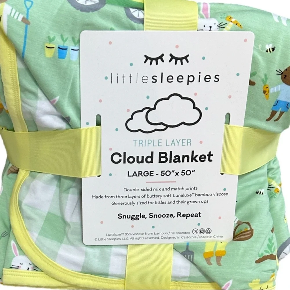 New Little Sleepies Easter Cloud Blanket RARE Bunny Carrot Garden Lg Reversible